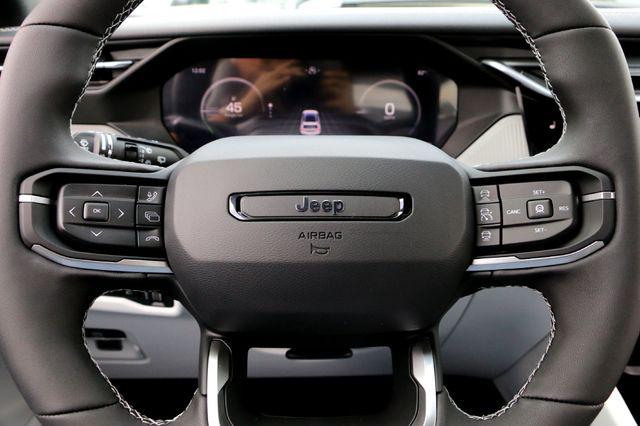 2026 Jeep Cherokee Laredo 4x4