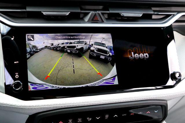 2026 Jeep Cherokee Laredo 4x4