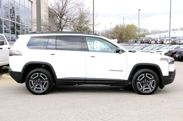 2026 Jeep Cherokee Laredo 4x4