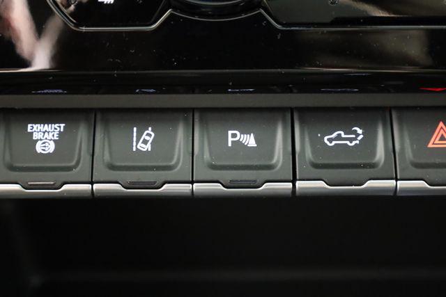 2026 GMC Sierra 2500HD Crew Cab, Standard Bed, AT4X, 4WD