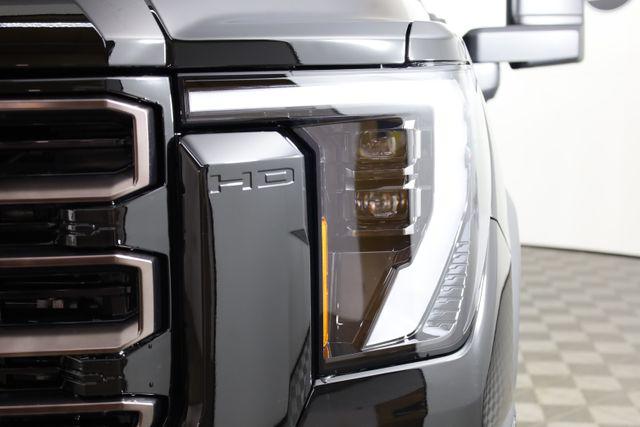 2026 GMC Sierra 2500HD Crew Cab, Standard Bed, AT4X, 4WD