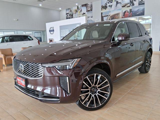 2026 Volvo XC90 Plus, B6 AWD Gas (mild hybrid), Gasoline, Bright, 7 Seats for sale in Edinburg, TX