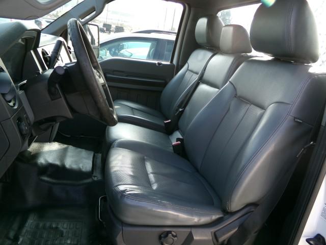 2014 Ford F-550 XL Stakebody RegularCab 4x2 DRW