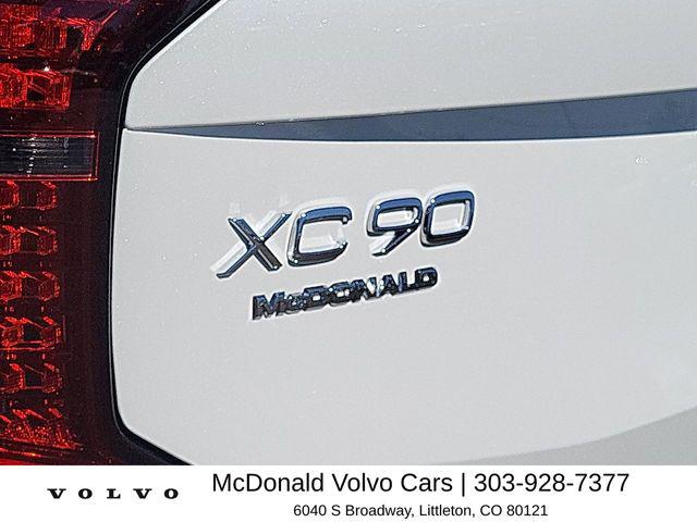 2026 Volvo XC90 Plus, B6 AWD Gas (mild hybrid), Gasoline, Bright, 7 Seats