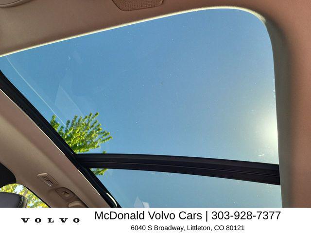 2026 Volvo XC90 Plus, B6 AWD Gas (mild hybrid), Gasoline, Bright, 7 Seats