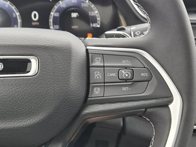 2025 Jeep Grand Cherokee Laredo X 4x2