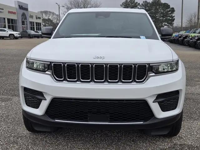 2025 Jeep Grand Cherokee Laredo X 4x2