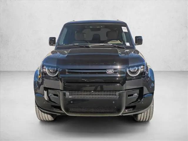 2026 Land Rover Defender P400 X