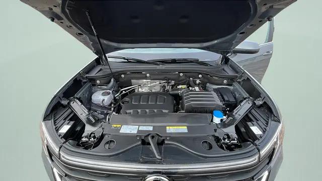 2026 Volkswagen Atlas Cross Sport SE with Technology