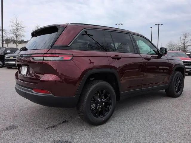 2026 Jeep Grand Cherokee Altitude 4x2
