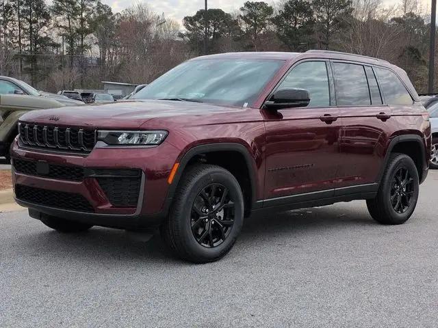 2026 Jeep Grand Cherokee Altitude 4x2