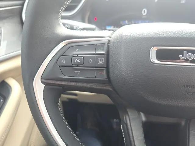 2025 Jeep Grand Cherokee Limited 4x4