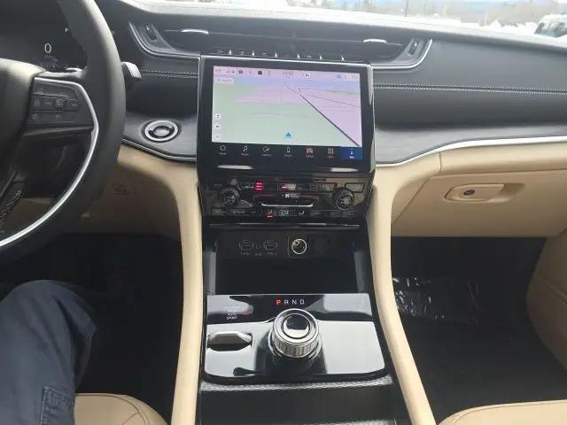 2025 Jeep Grand Cherokee Limited 4x4