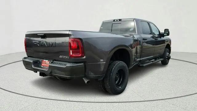 2026 Ram 3500 Big Horn Crew Cab 4x4 8' Box