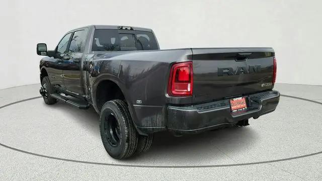 2026 Ram 3500 Big Horn Crew Cab 4x4 8' Box