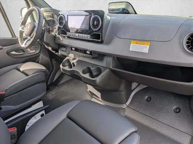 2026 Mercedes-Benz Sprinter 2500 High Roof 4-Cyl Diesel