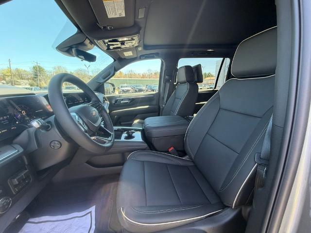 2026 Chevrolet Suburban Premier, 4WD