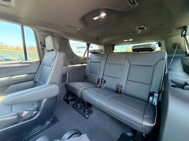 2026 Chevrolet Suburban Premier, 4WD