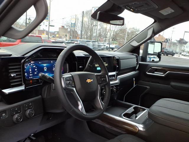 2026 Chevrolet Silverado 2500HD Crew Cab, Standard Bed, LT, 4WD