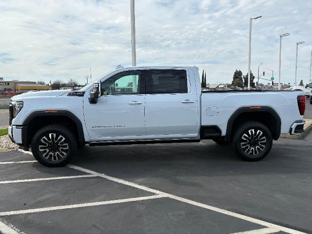 2026 GMC Sierra 2500HD Crew Cab, Standard Bed, Denali Ultimate, 4WD