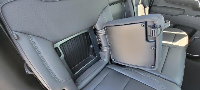 2026 GMC Sierra 1500 Crew Cab, Standard Bed, SLT, 4WD