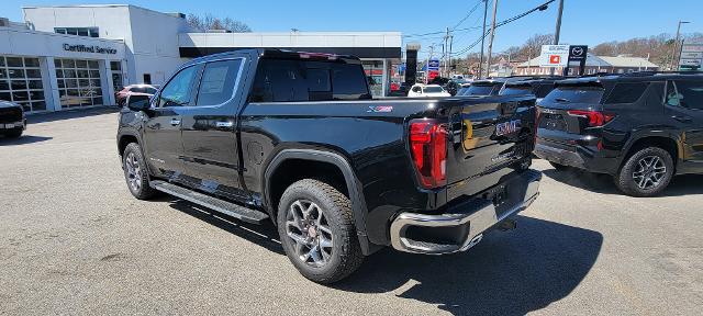 2026 GMC Sierra 1500 Crew Cab, Standard Bed, SLT, 4WD