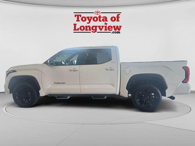 2026 Toyota Tundra SR5 CrewMax 5.5' Bed