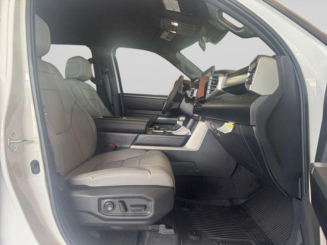 2026 Toyota Tundra SR5 CrewMax 5.5' Bed
