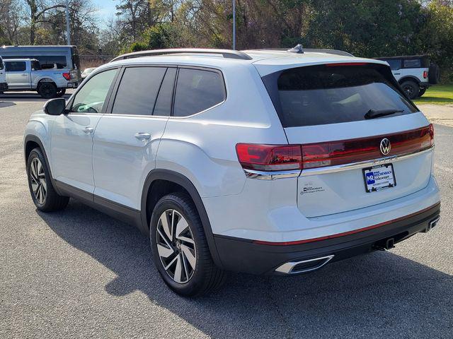 2026 Volkswagen Atlas SE with Technology