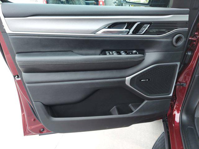 2026 Jeep Grand Wagoneer Limited Altitude 4x4