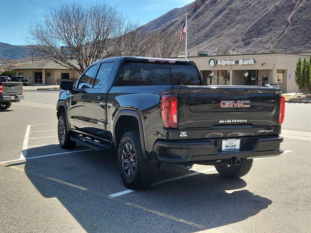 2024 GMC Sierra 1500 4WD Crew Cab Short Box AT4X
