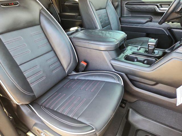 2024 GMC Sierra 1500 4WD Crew Cab Short Box AT4X