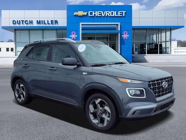 2025 Hyundai Venue Limited for sale in Huntington, WV