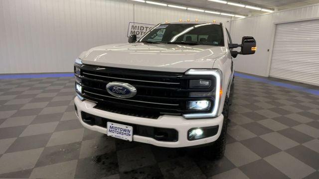 2026 Ford F-350 Platinum
