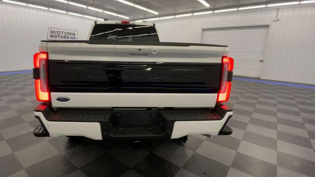 2026 Ford F-350 Platinum