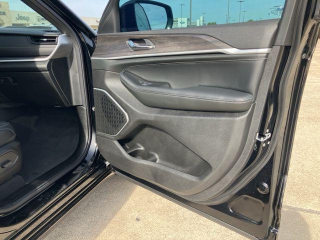2026 Jeep Grand Cherokee Limited Reserve 4x4