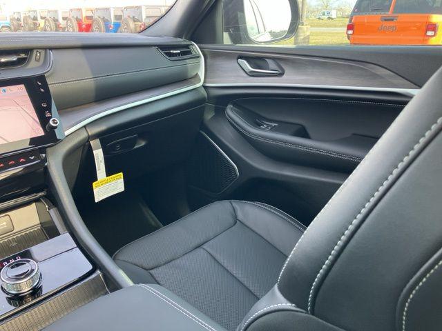 2026 Jeep Grand Cherokee Limited Reserve 4x4