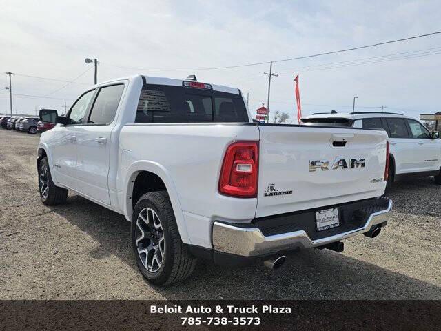 2025 Ram 1500 Laramie Crew Cab 4x4 5'7" Box