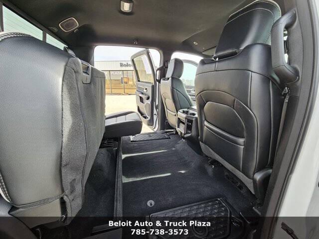 2025 Ram 1500 Laramie Crew Cab 4x4 5'7" Box