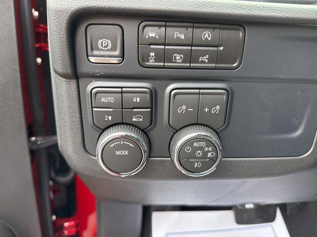 2026 Chevrolet Tahoe 4WD RST