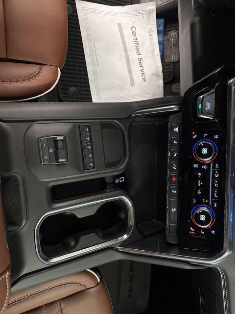 2026 GMC Sierra 2500HD Crew Cab, Standard Bed, Denali Ultimate, 4WD