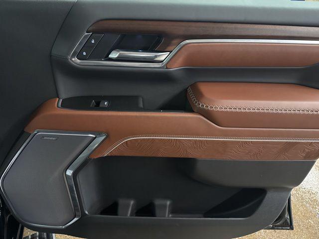 2026 GMC Sierra 2500HD Crew Cab, Standard Bed, Denali Ultimate, 4WD