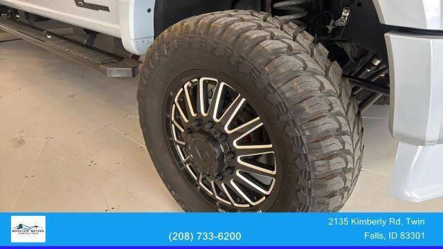 2025 Ford F-450 LARIAT