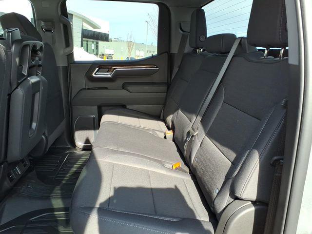 2026 GMC Sierra 1500 Crew Cab, Short Bed, SLE, 4WD