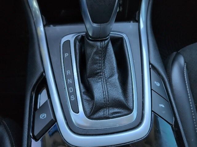 2016 Ford Edge Sport
