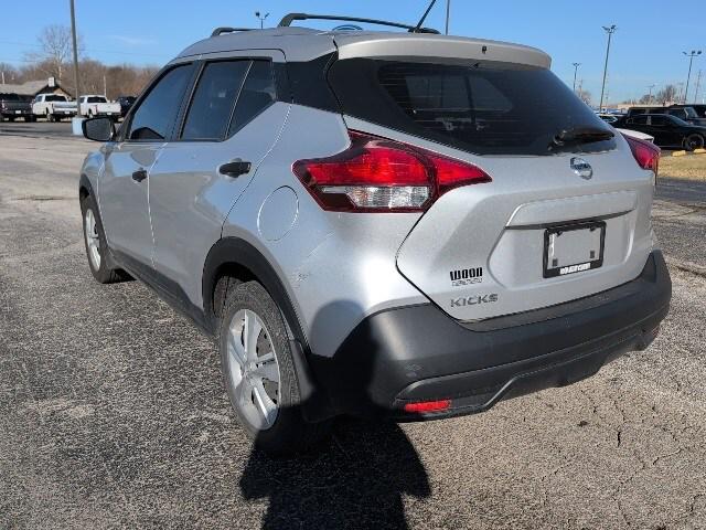 2019 Nissan Kicks S