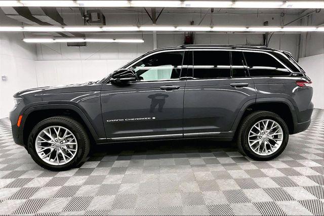 2025 Jeep Grand Cherokee Summit 4x4