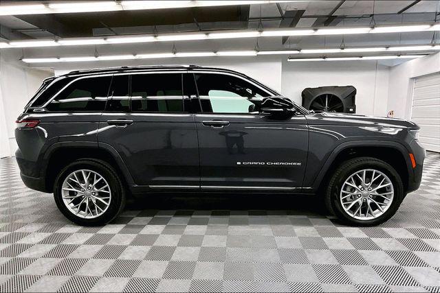 2025 Jeep Grand Cherokee Summit 4x4
