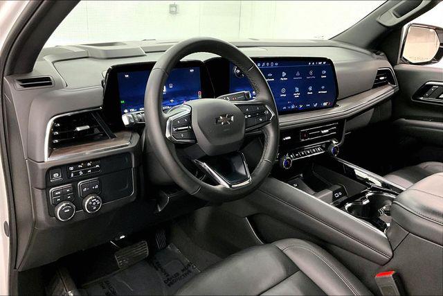 2025 Chevrolet Suburban 4WD Z71