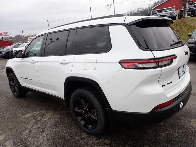 2023 Jeep Grand Cherokee L Altitude 4x4 2023 Jeep Grand Cherokee L Altitude 4x4